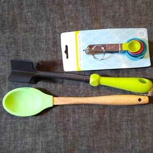 Lime Green Bright Colored Kitchen Tool Set Spoon Meat Chopper Measuring NWT